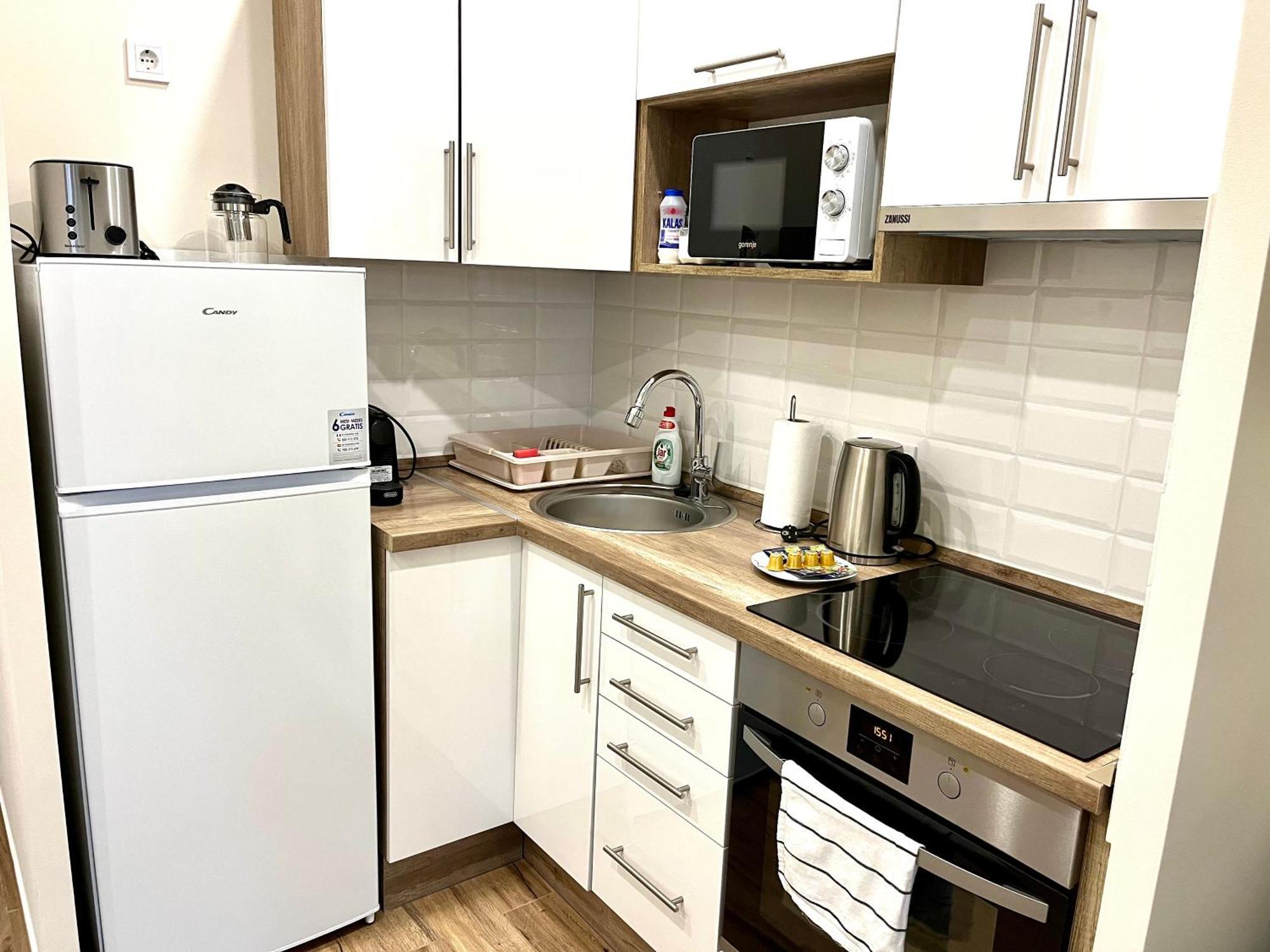 Voeroesmarty Apartmanhaz Makó Eksteriør billede